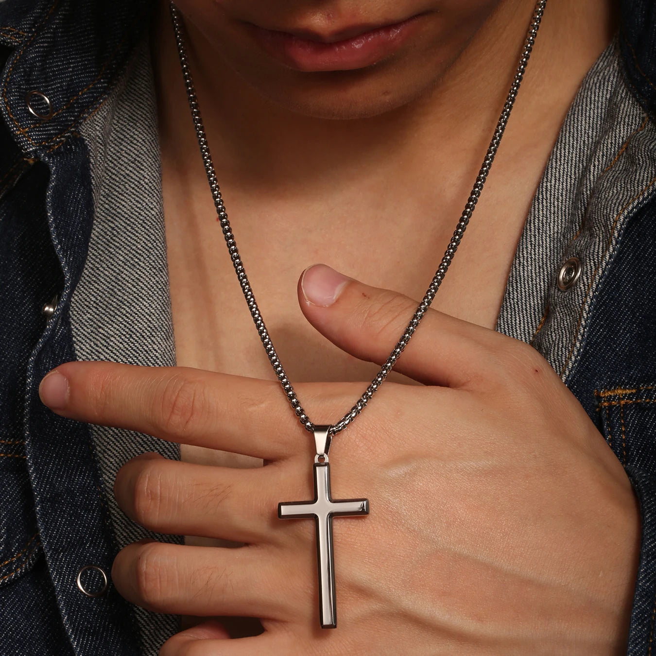 Force & Foi – Collier Croix